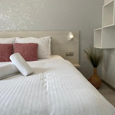 Guest Rooms Asenevtsi City Center Weliko Tarnowo Exterior foto