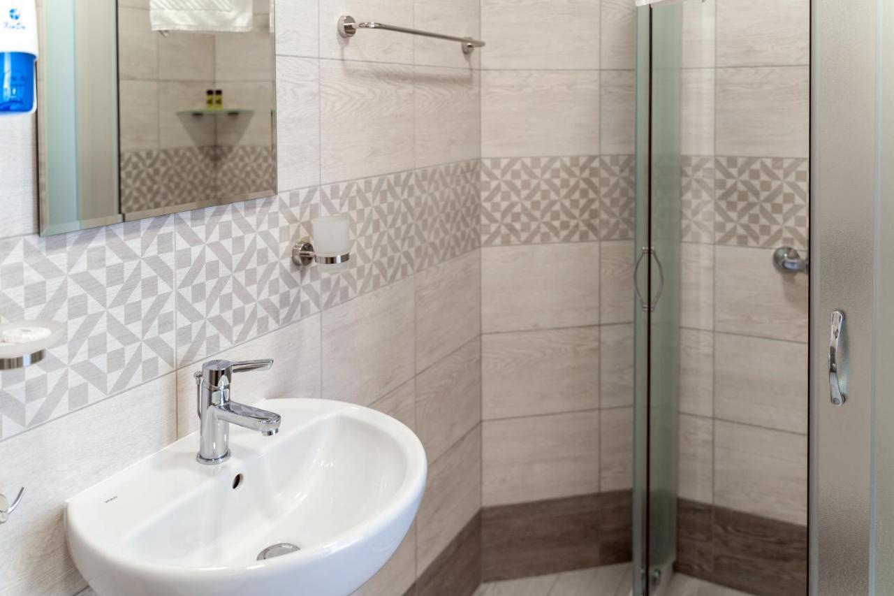Guest Rooms Asenevtsi City Center Weliko Tarnowo Exterior foto