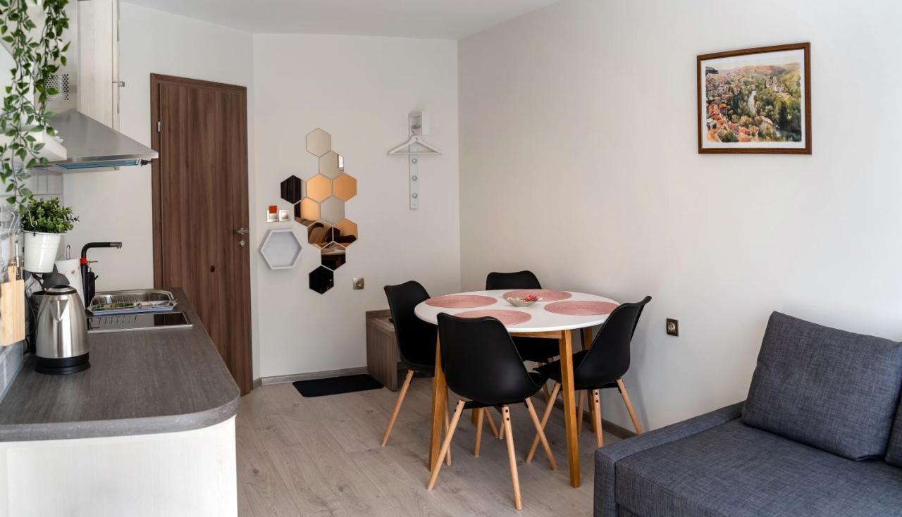 Guest Rooms Asenevtsi City Center Weliko Tarnowo Exterior foto