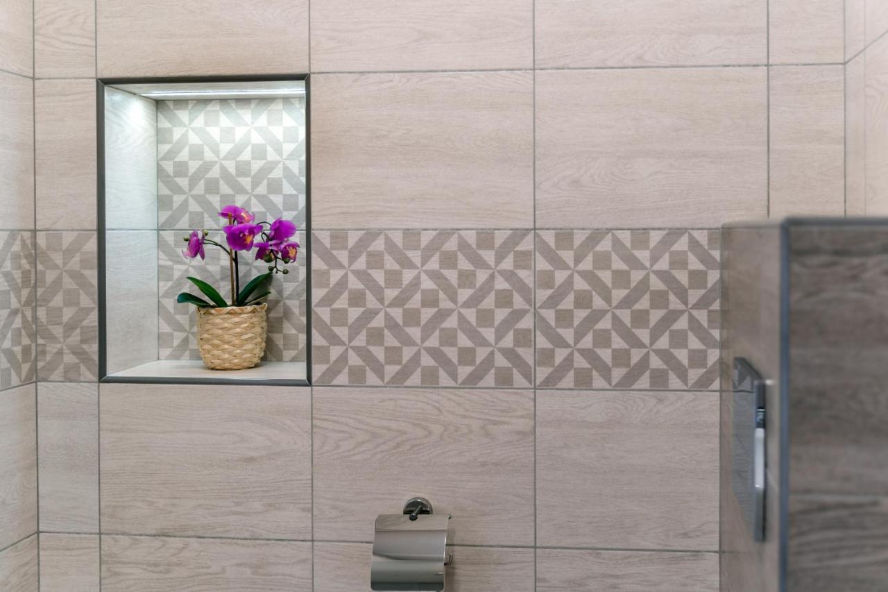 Guest Rooms Asenevtsi City Center Weliko Tarnowo Exterior foto