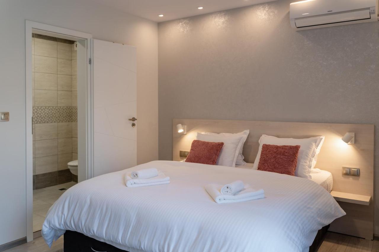 Guest Rooms Asenevtsi City Center Weliko Tarnowo Exterior foto
