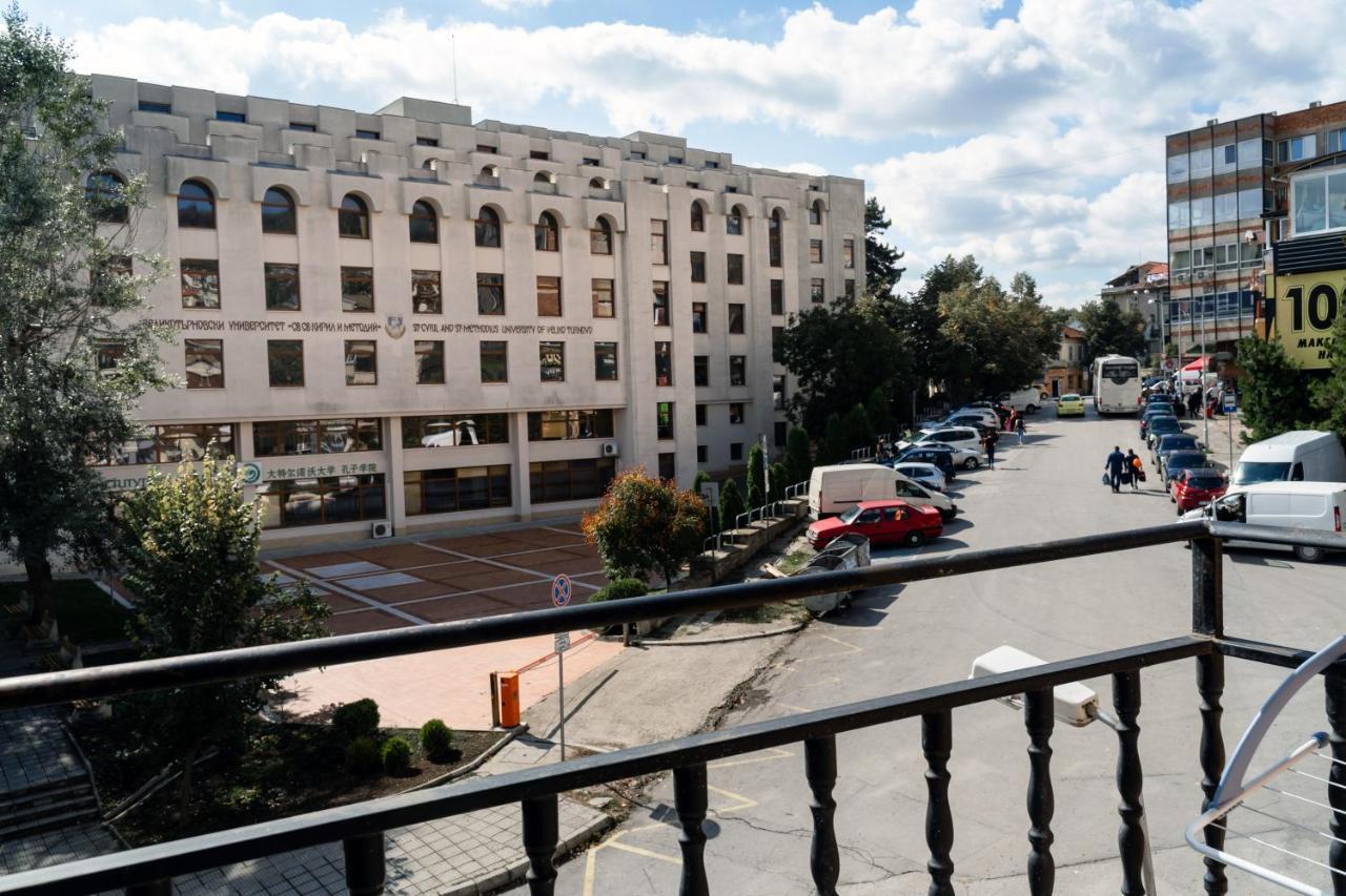 Guest Rooms Asenevtsi City Center Weliko Tarnowo Exterior foto